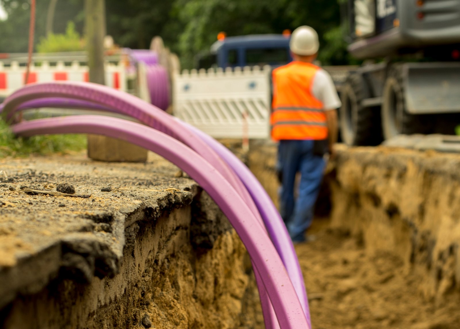 Fiberglass network under construction